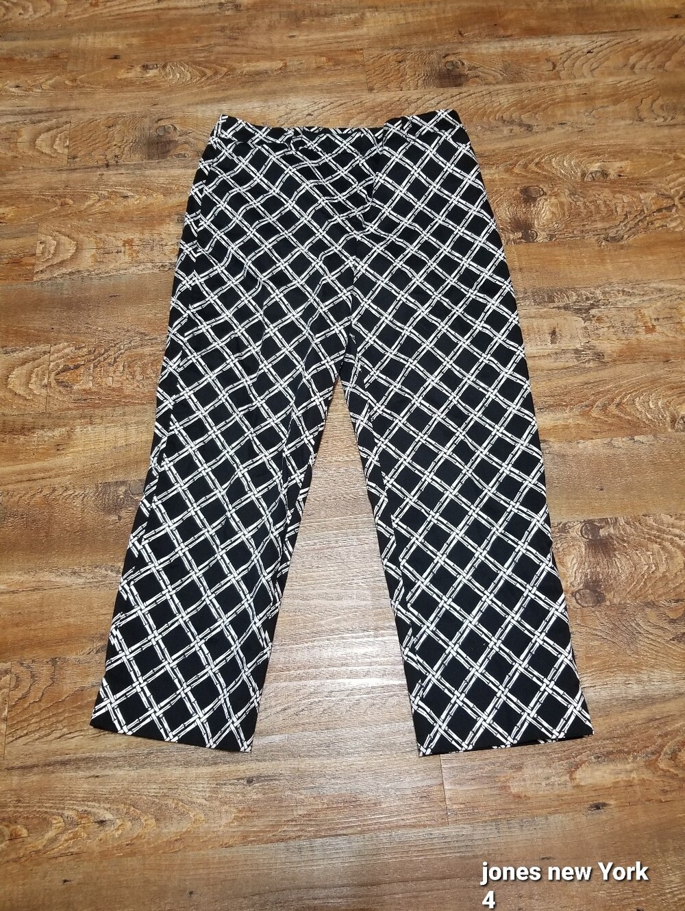 Jones New York 4 Pants Ankle Business Office Feminine Nwotags